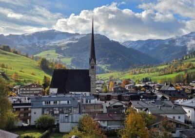 Erster Schnee am Berg
